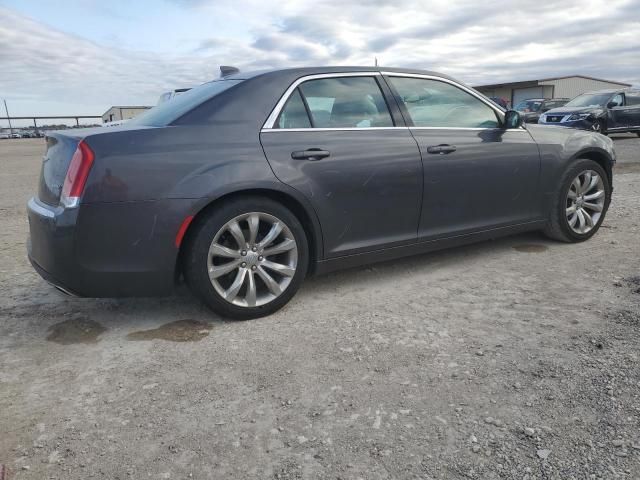 2019 Chrysler 300 Touring