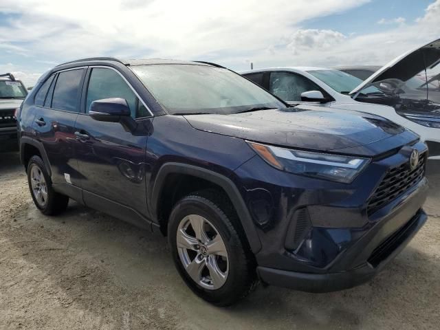 2022 Toyota Rav4 XLE