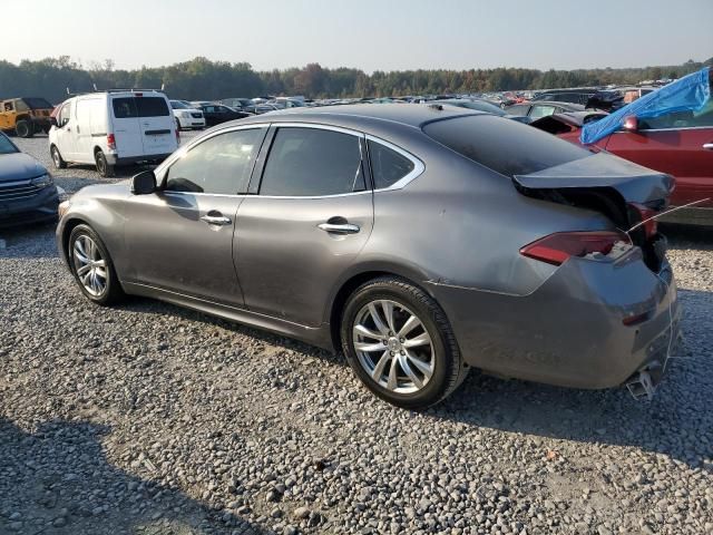 2017 Infiniti Q70 3.7