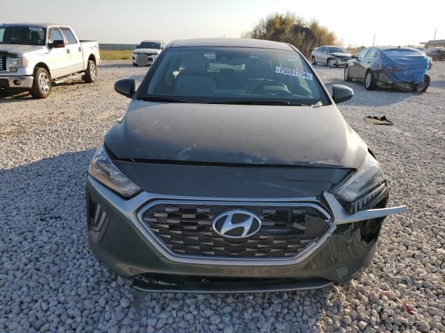 2021 Hyundai Ioniq SE