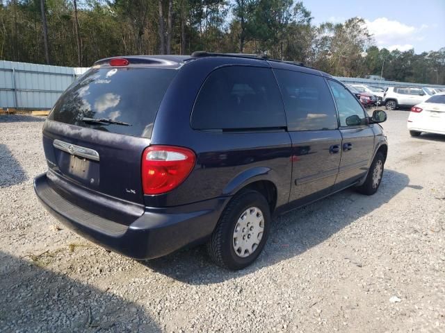 2004 Chrysler Town & Country LX