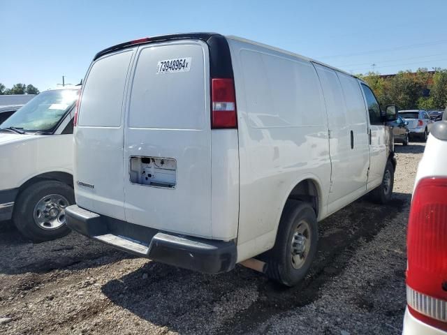 2021 Chevrolet Express G2500