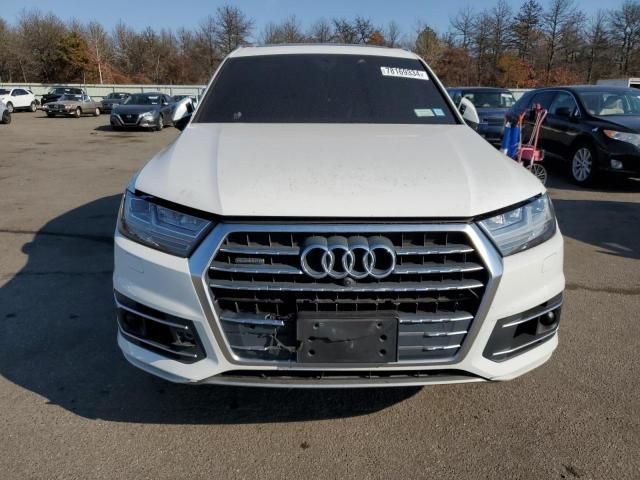 2018 Audi Q7 Premium Plus