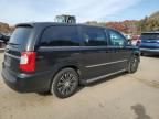 2014 Chrysler Town & Country S