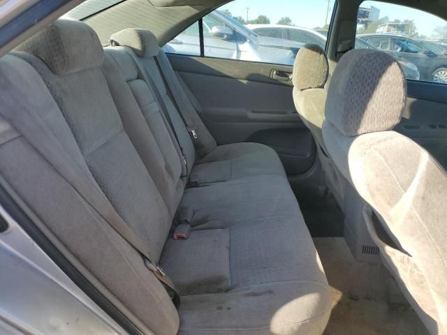 2004 Toyota Camry LE