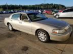 2009 Lincoln Town Car Signature Limited