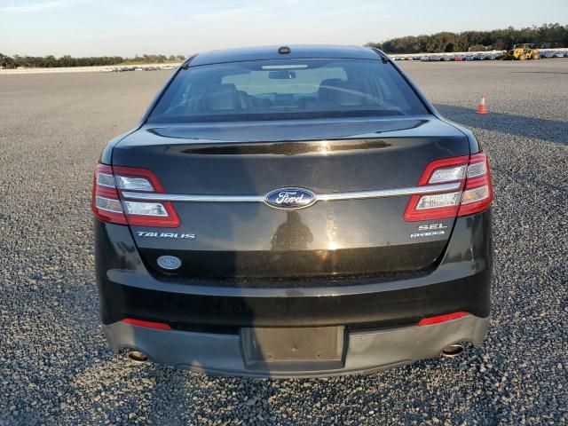 2014 Ford Taurus SEL