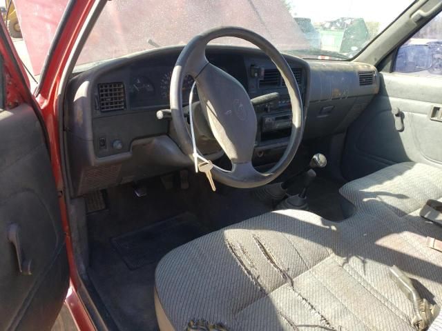 1992 Toyota Pickup 1/2 TON Short Wheelbase DLX