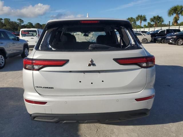 2022 Mitsubishi Outlander ES