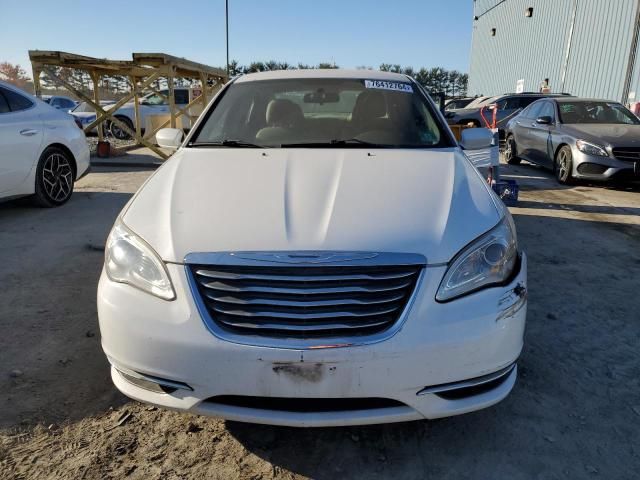 2014 Chrysler 200 LX