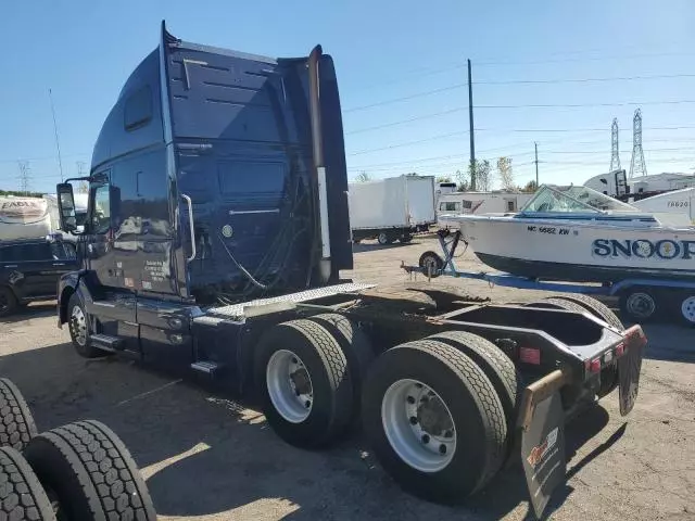 2012 Volvo VN VNL