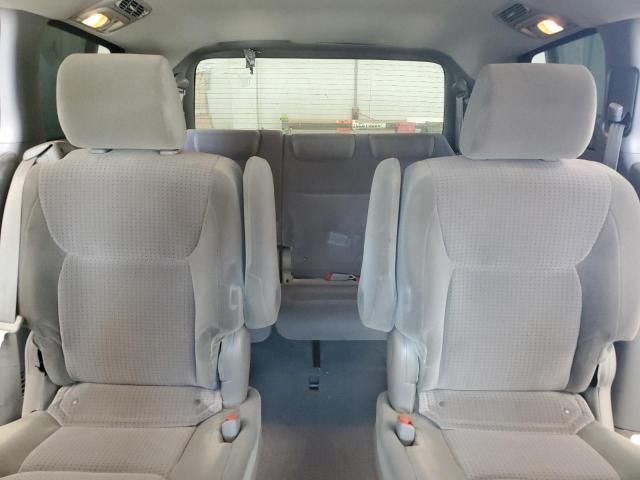 2006 Toyota Sienna CE