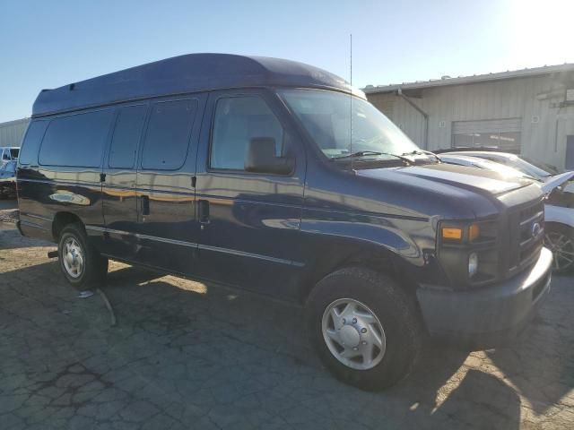 2012 Ford Econoline E350 Super Duty Wagon