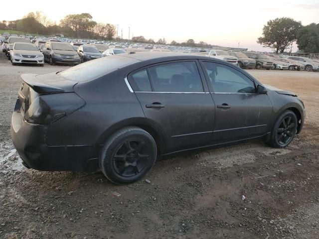 2010 Nissan Altima Base