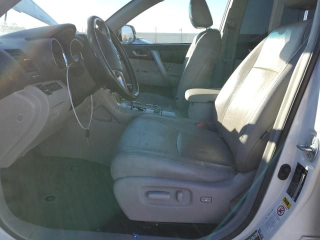 2013 Toyota Highlander Base