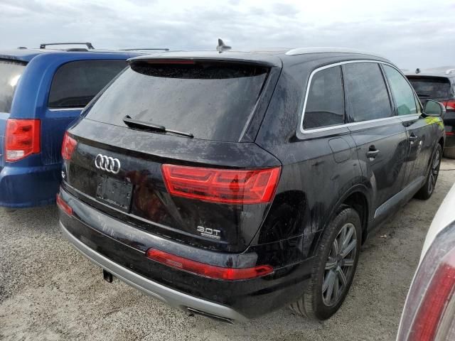 2018 Audi Q7 Prestige