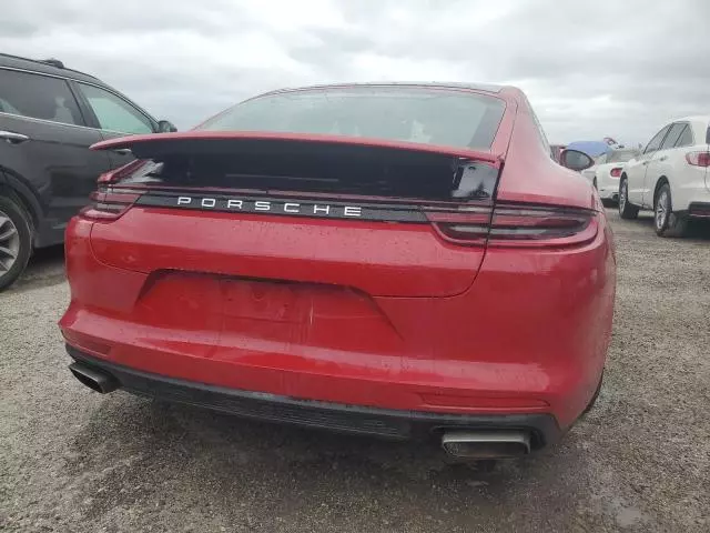 2018 Porsche Panamera 4 E-Hybrid