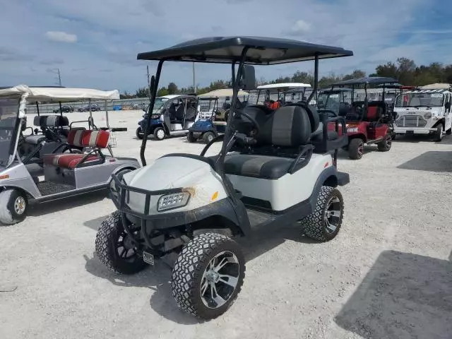 2022 Clubcar 4P