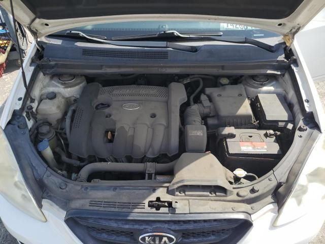 2007 KIA Rondo Base