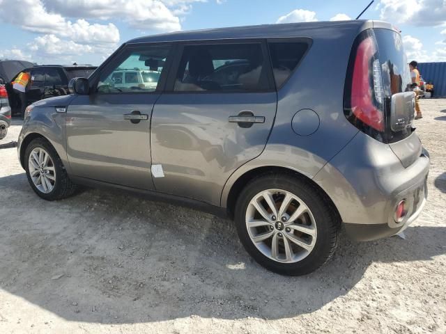 2017 KIA Soul +