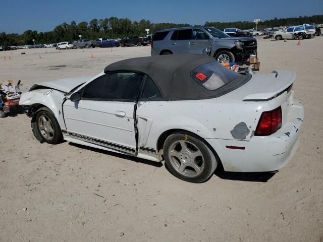 2004 Ford Mustang