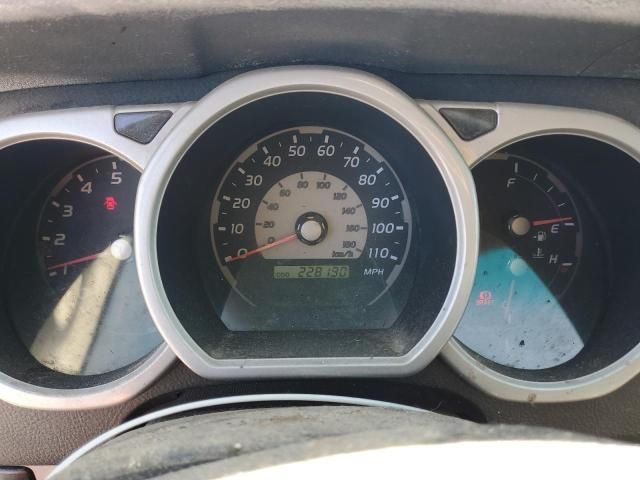 2004 Toyota 4runner SR5