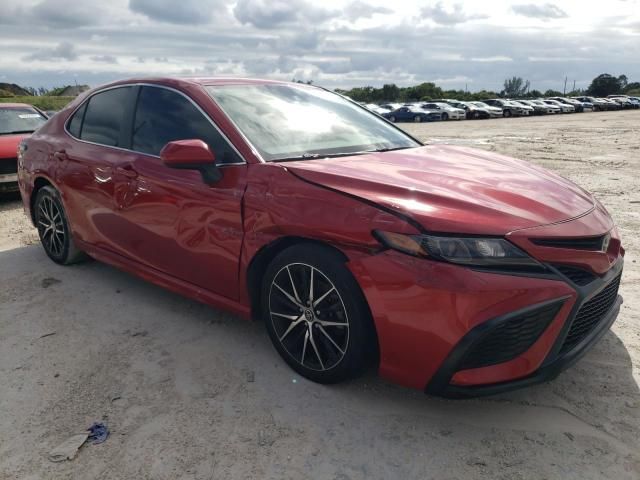 2021 Toyota Camry SE