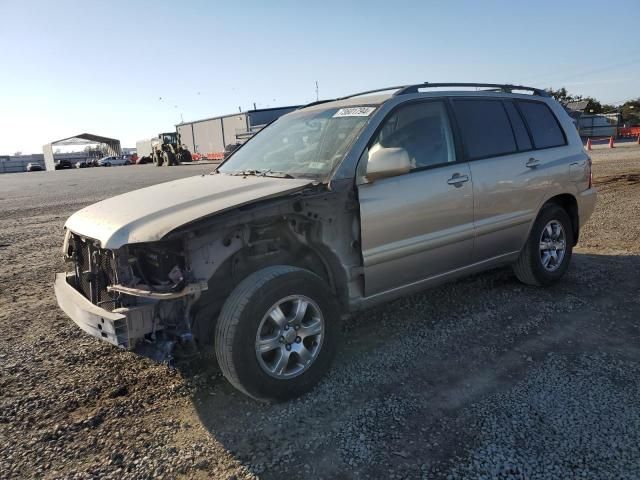 2004 Toyota Highlander Base