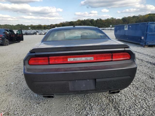 2013 Dodge Challenger SXT