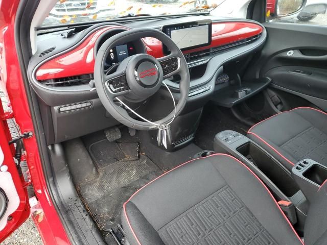 2024 Fiat 500 E RED