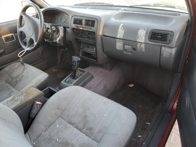 1995 Nissan Truck King Cab XE