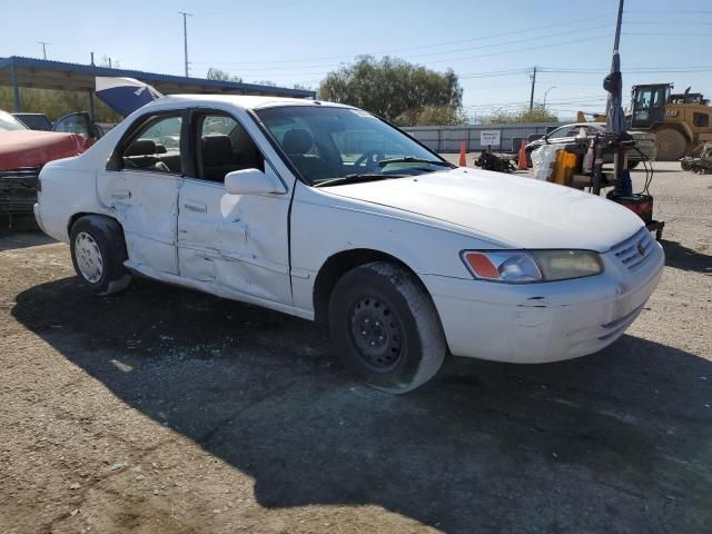 1999 Toyota Camry LE