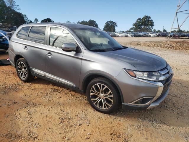 2017 Mitsubishi Outlander SE