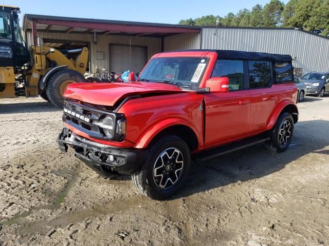 2024 Ford Bronco Outer Banks