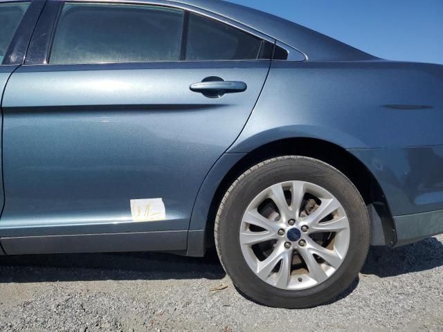 2010 Ford Taurus SEL