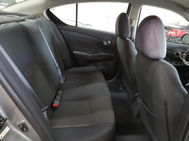 2013 Nissan Versa S