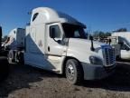 2016 Freightliner Cascadia 125