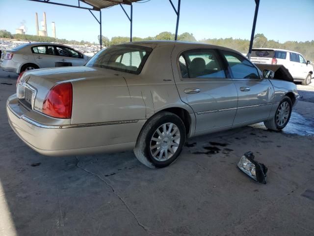 2006 Lincoln Town Car Signature