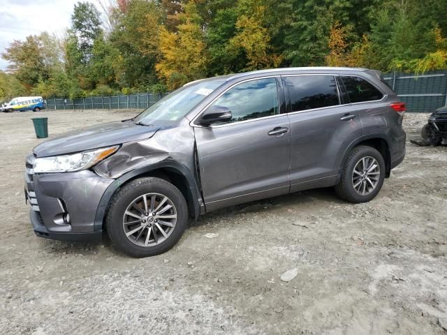 2018 Toyota Highlander SE