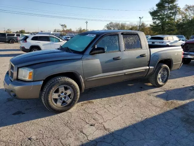 2006 Dodge Dakota Quad SLT