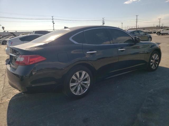 2011 Infiniti M37