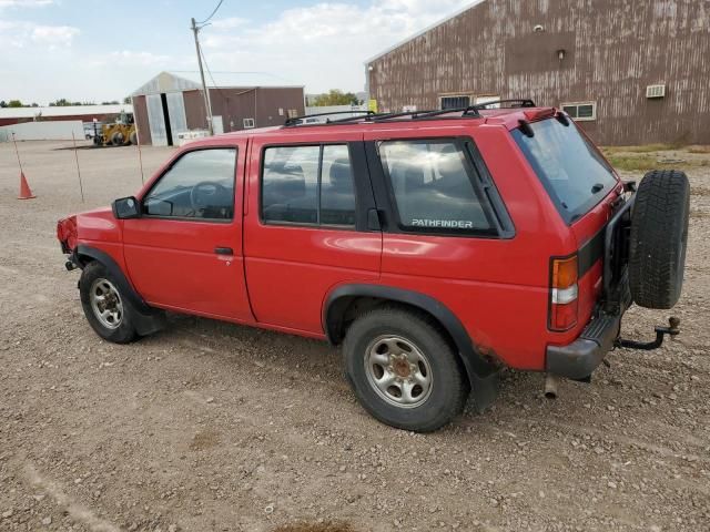 1995 Nissan Pathfinder LE