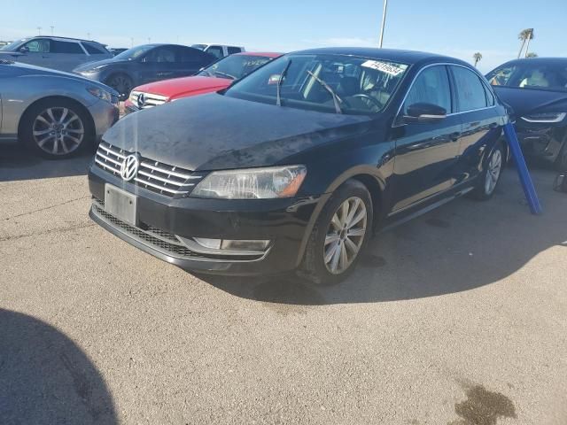 2013 Volkswagen Passat SEL