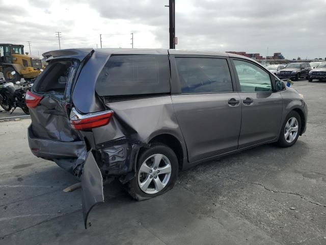 2016 Toyota Sienna