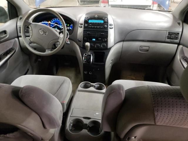 2006 Toyota Sienna CE