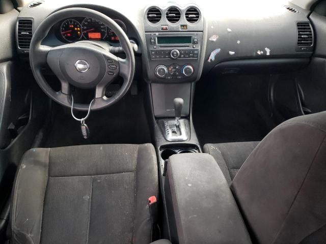 2010 Nissan Altima Base