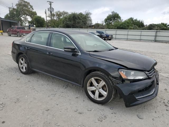 2014 Volkswagen Passat SE