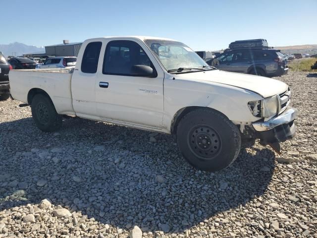 2000 Toyota Tacoma Xtracab