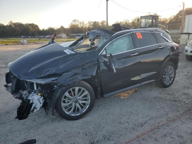 2024 Infiniti QX50 Luxe