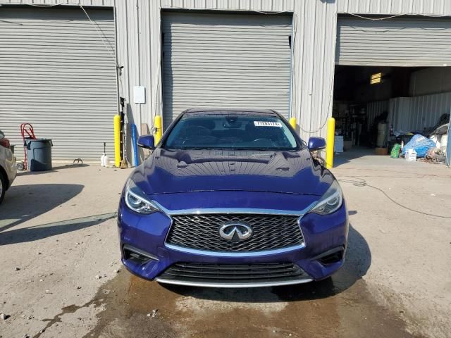 2017 Infiniti QX30 Base